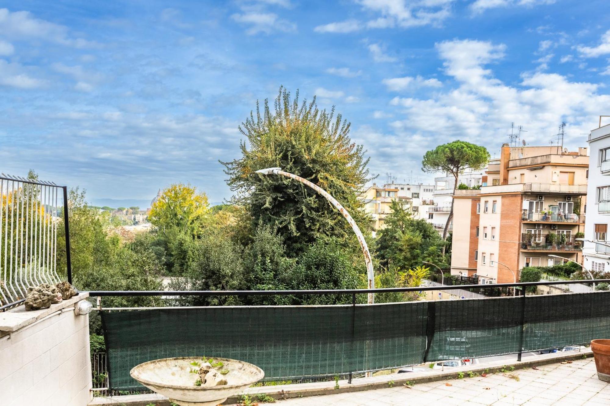 Zaira Terrace Rom